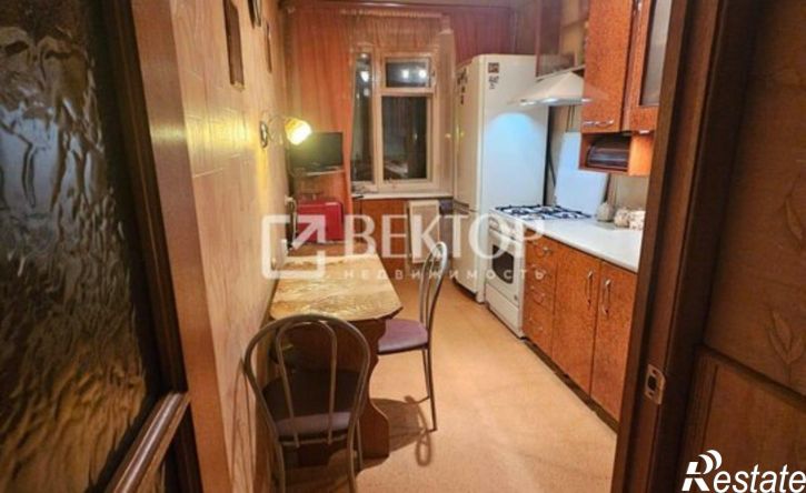 3-комн квартира улица Бабича, 14,  д. 14