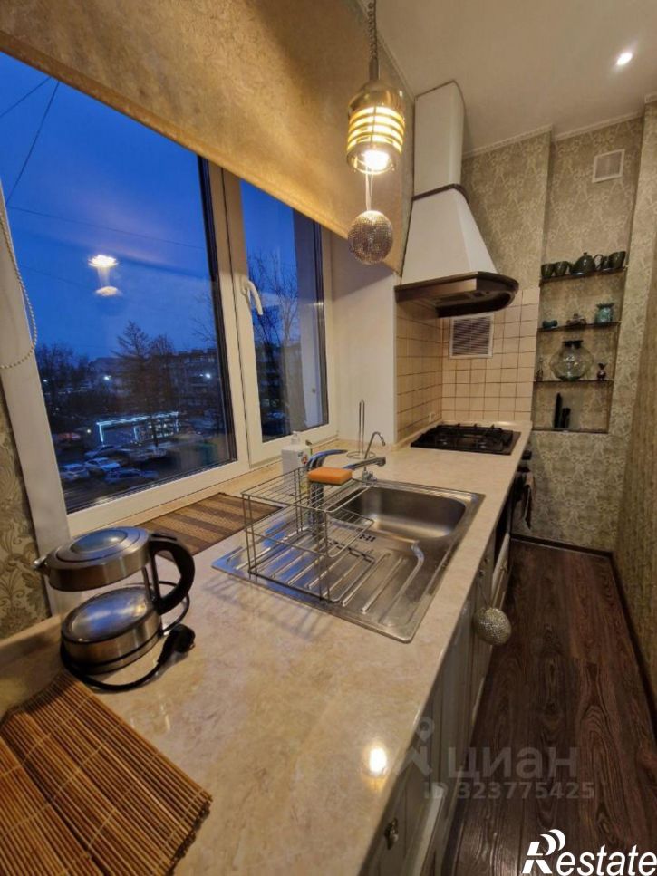 2-комн квартира проспект Октября, 34/21,  д. 34/21