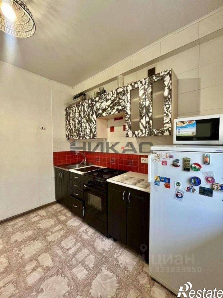 2-комн квартира улица Свердлова, 100Г,  д. 100Г