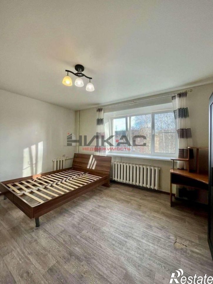 2-комн квартира улица Свердлова, 100Г,  д. 100Г