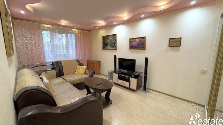 2-комн квартира улица Труфанова, 9,  д. 9