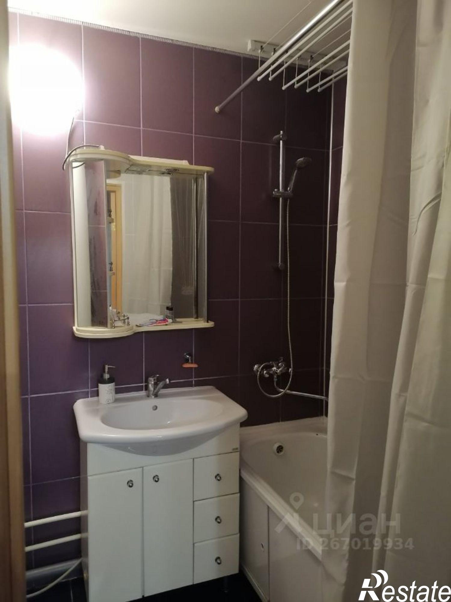 Сдать квартиру за 22 000 рублей на улица Труфанова, 21 к4