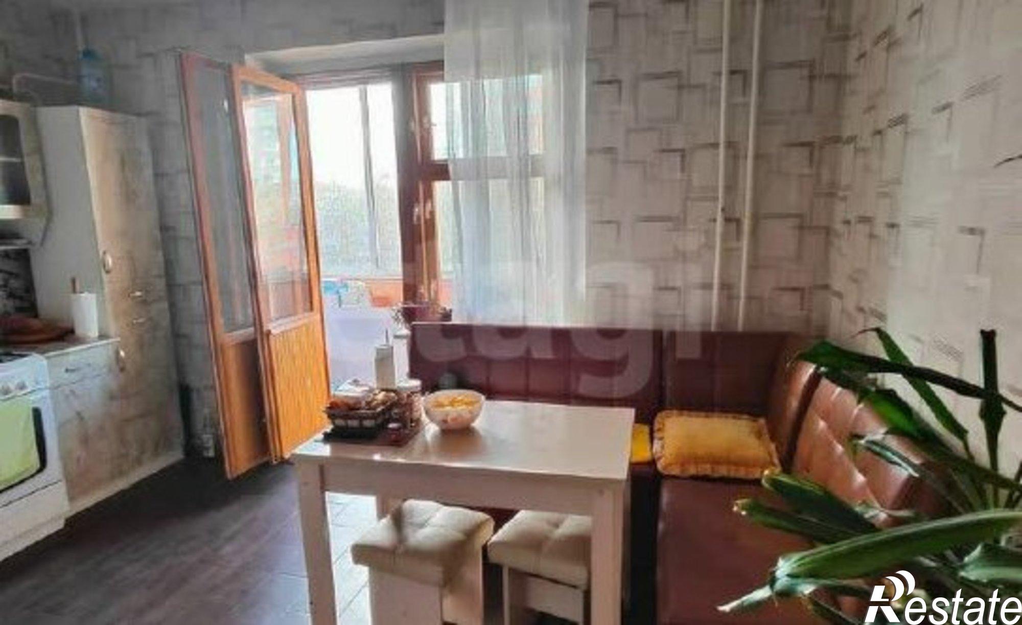 Купить квартиру за 6 500 000 рублей на Ленинградский пр-кт, 115 2