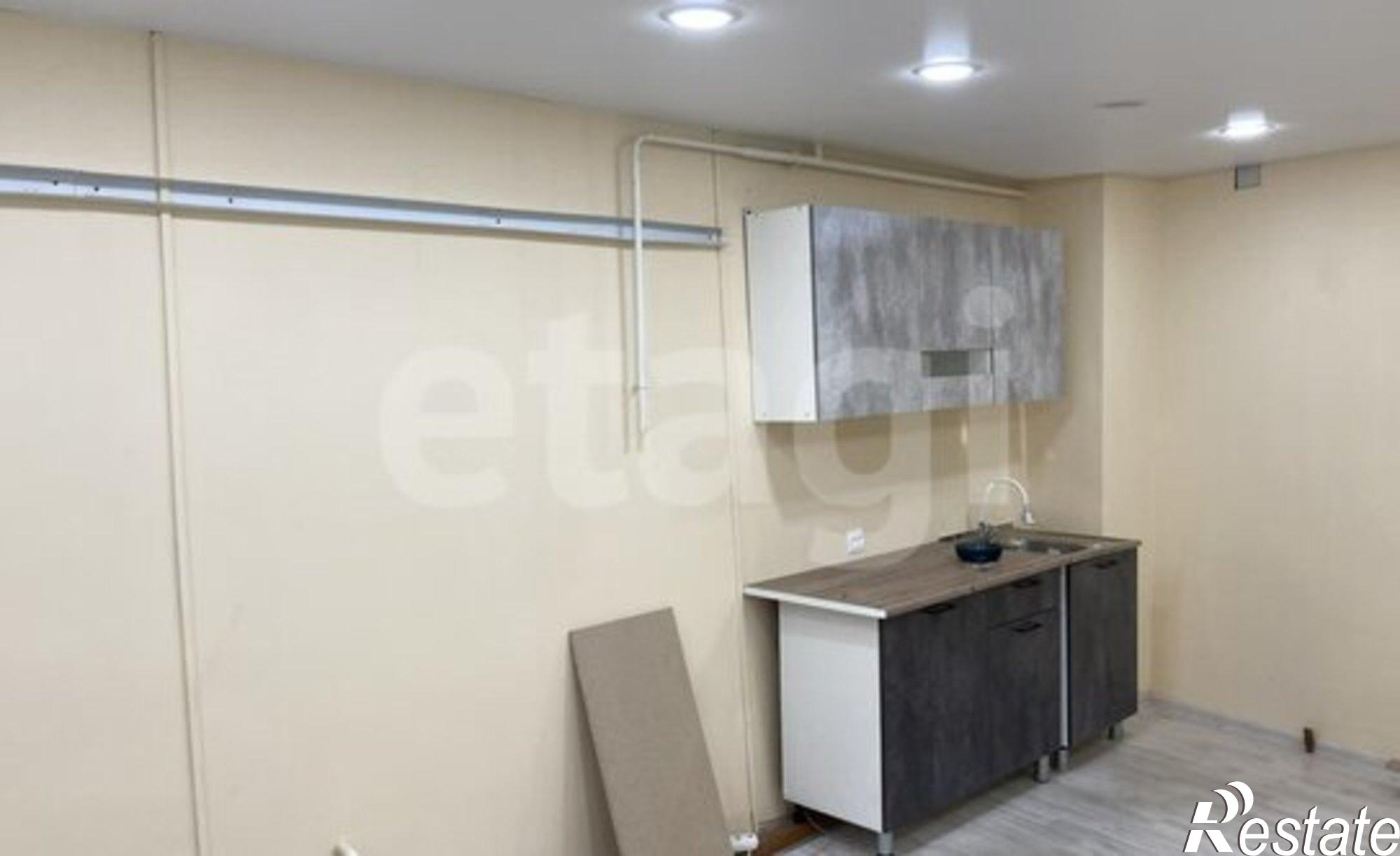 Купить квартиру за 15 000 000 рублей на ул Революционная, 18