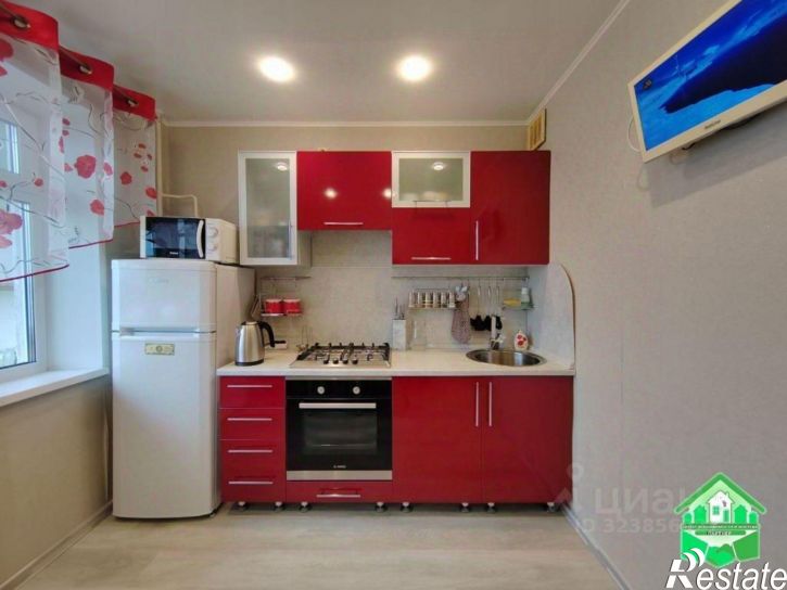 1-комн квартира улица Панина, 10,  д. 10