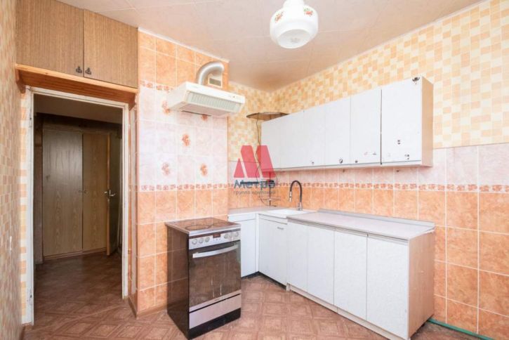 2-комн квартира Лескова улица, д.23