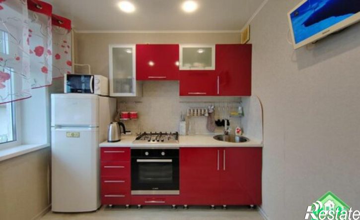 1-комн квартира улица Панина, 10,  д. 10