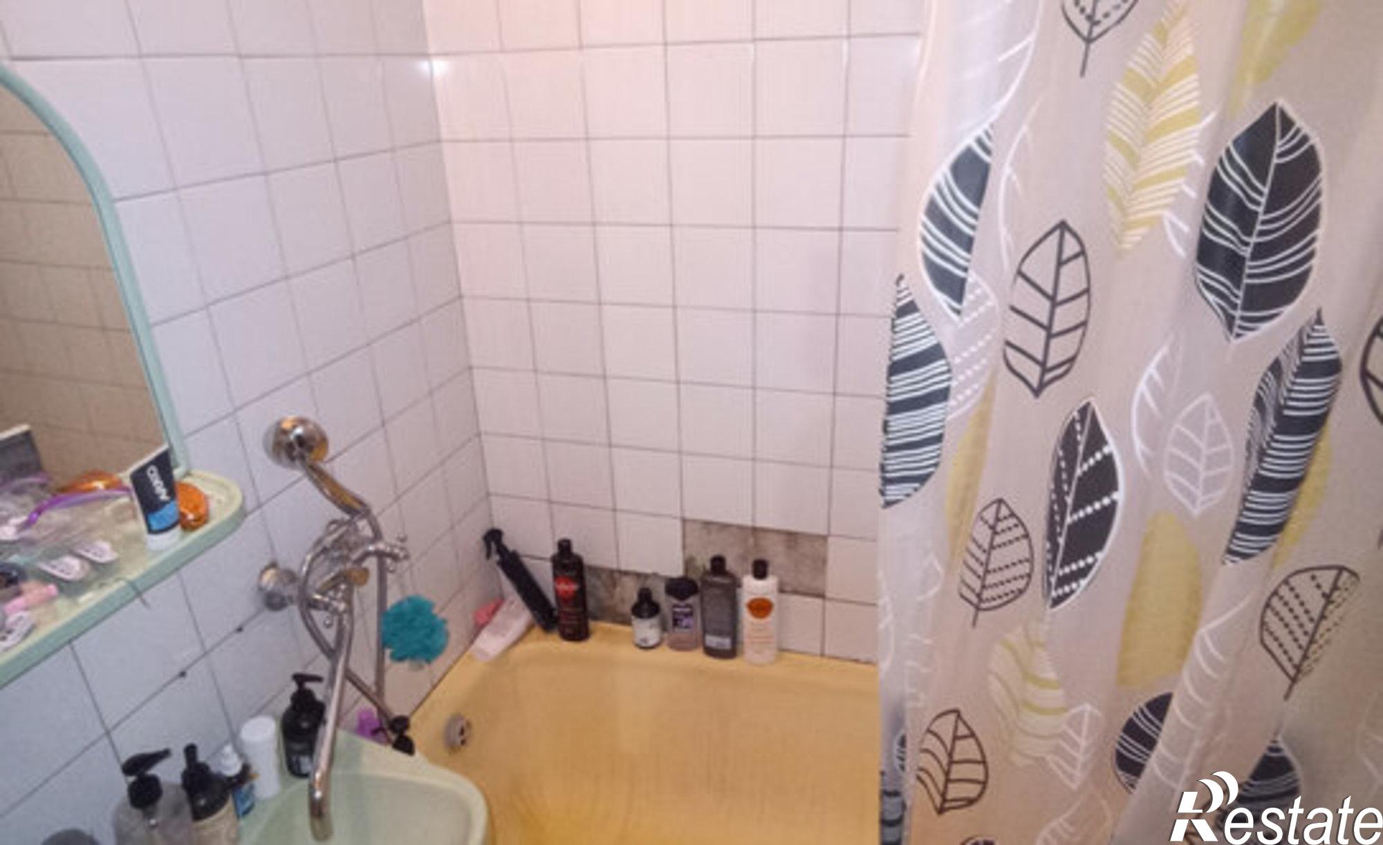 Купить квартиру за 5 390 000 рублей на Московский пр-кт, 121 3