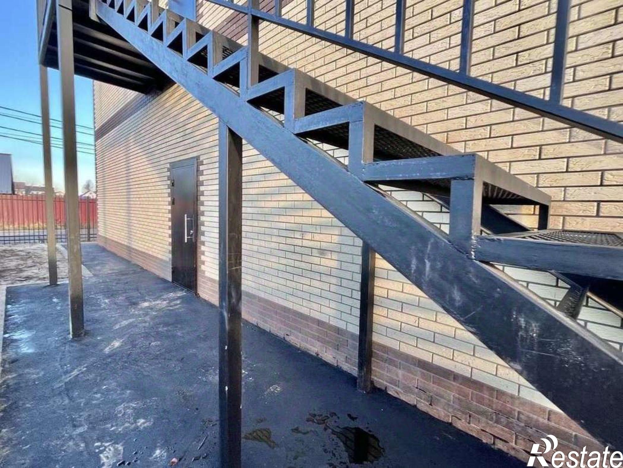 Сдать ОСЗ, отдельно стоящее здание за 246 956 рублей на улица Куропаткова, 57