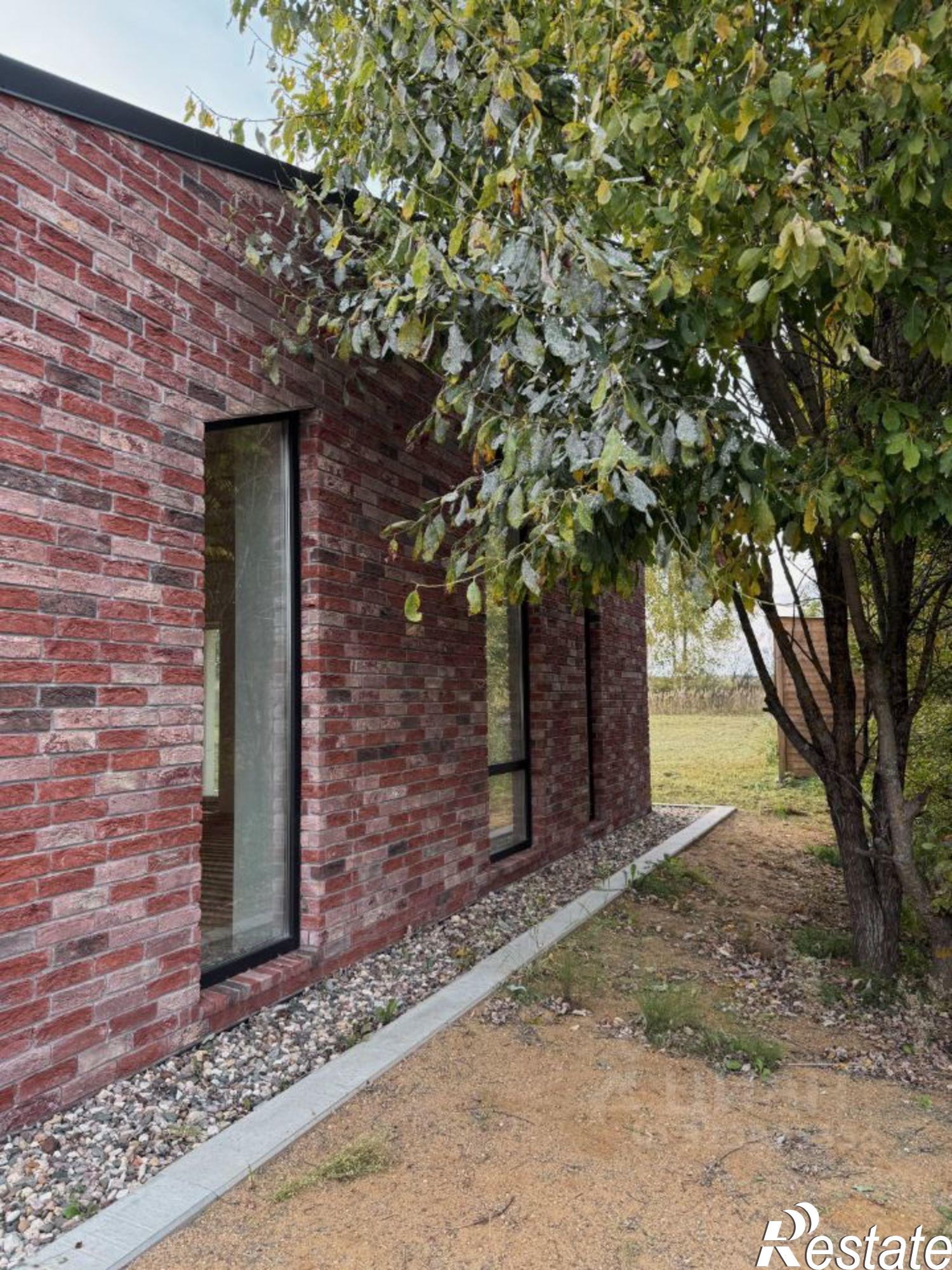 Купить дачу, дом, коттедж за 9 200 000 рублей на Советская площадь, 7