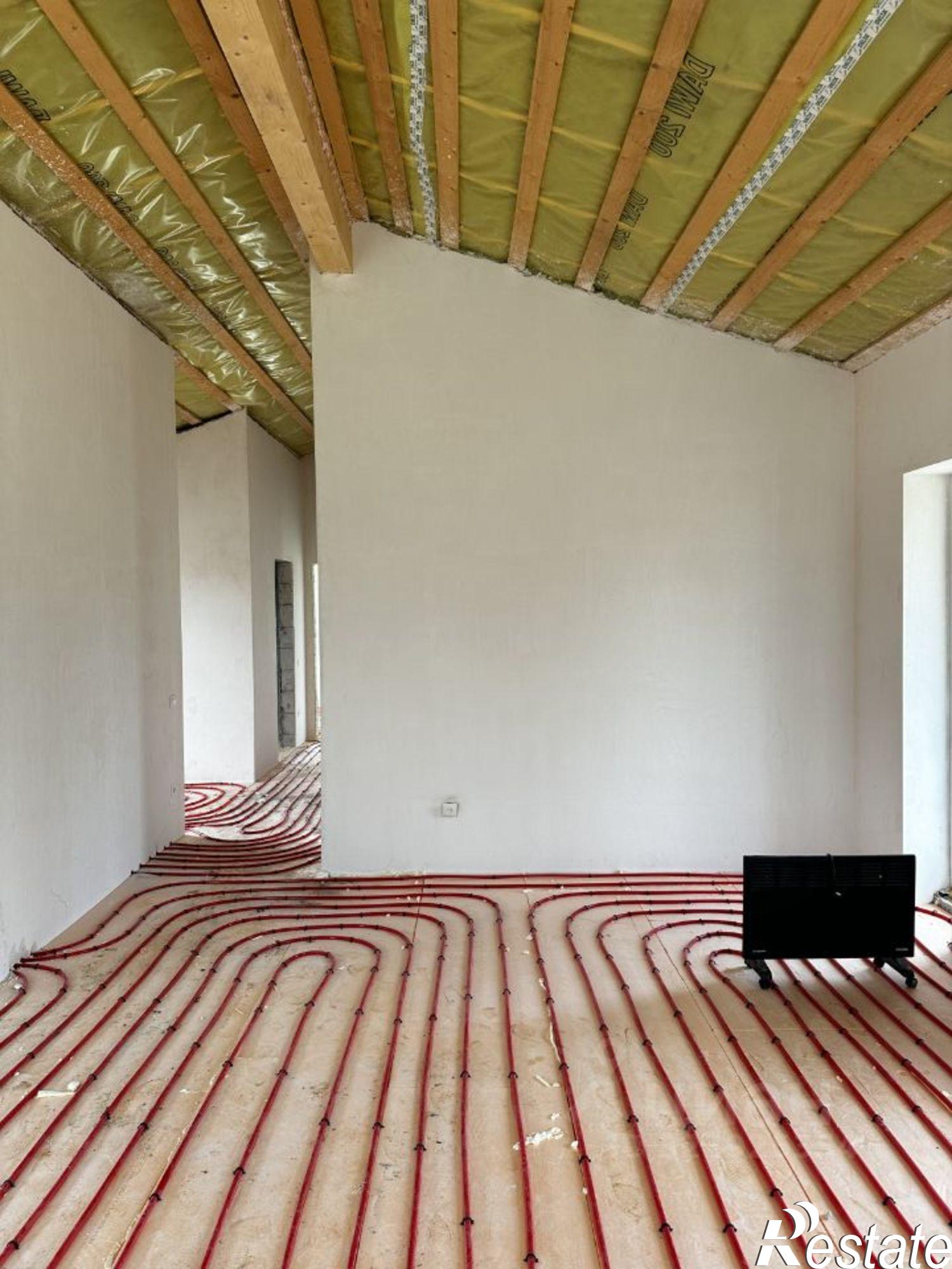 Купить дачу, дом, коттедж за 9 200 000 рублей на Советская площадь, 7