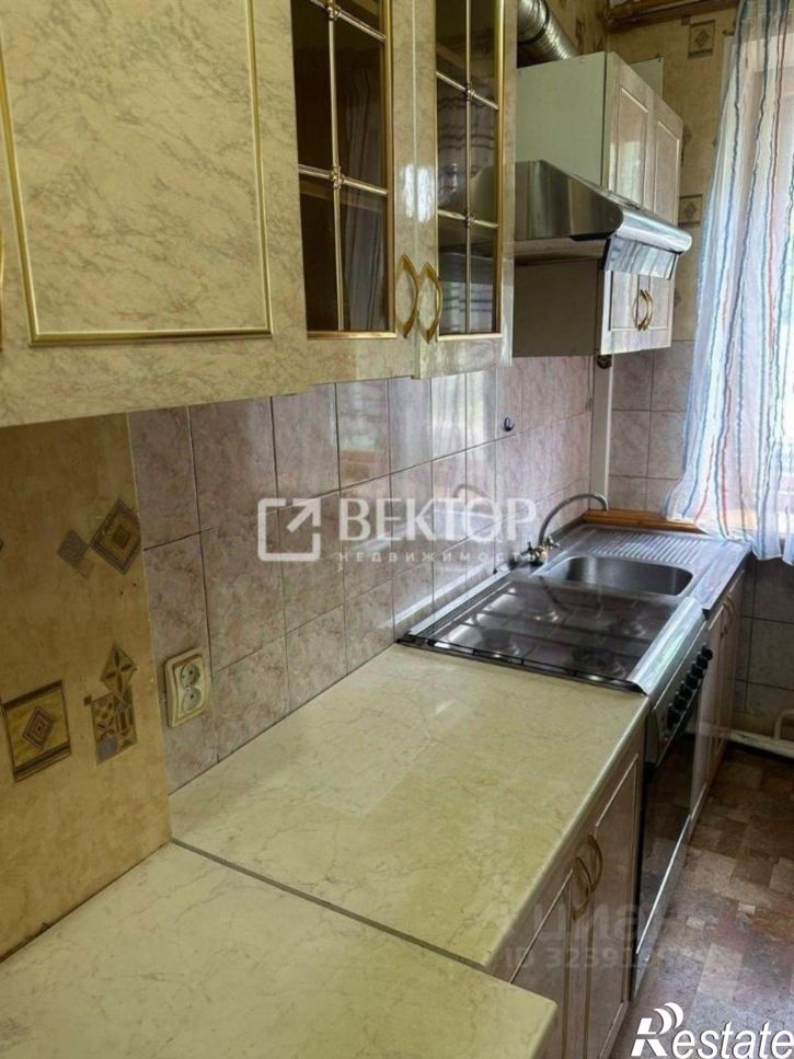 2-комн квартира поселок 50 Завода, 32,  д. 32