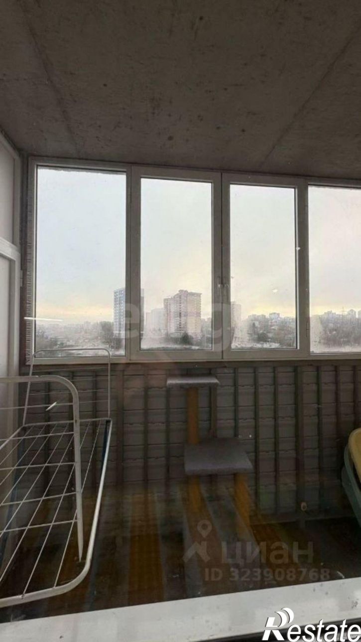 1-комн квартира ул Крылова, 4,  д. 4