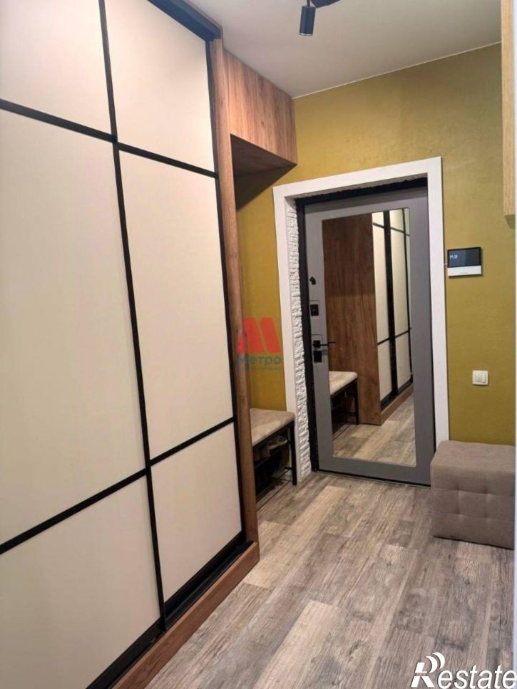 2-комн квартира проспект Авиаторов, 11,  д. 11