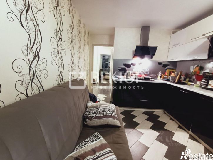 1-комн квартира улица Зелинского, 15А,  д. 15А