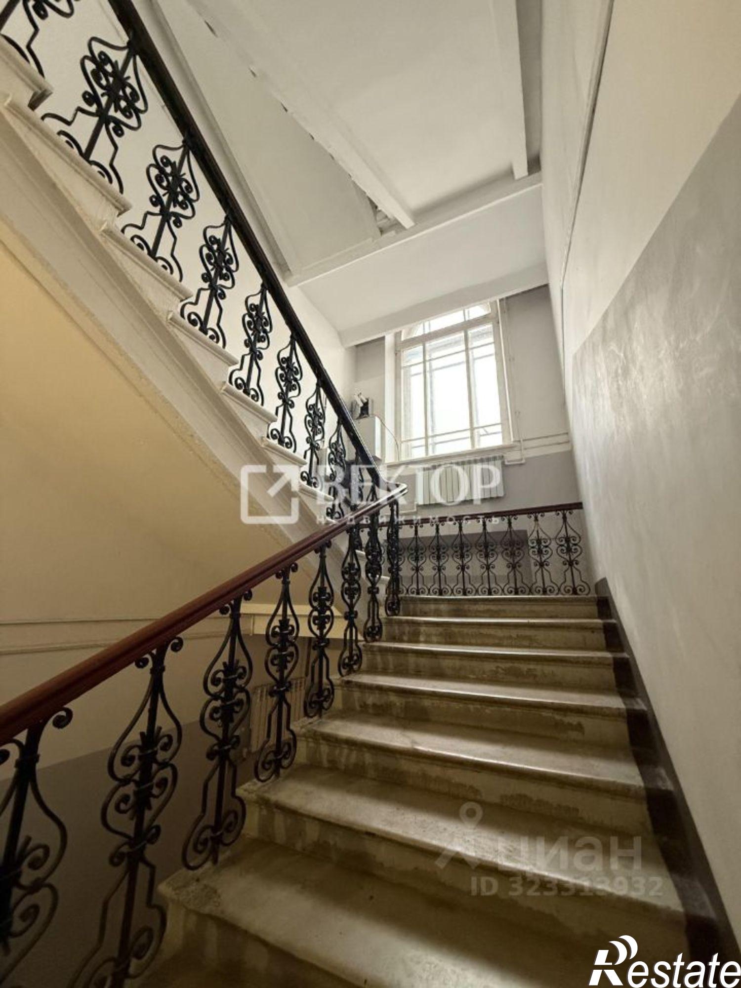 Купить квартиру за 11 000 000 рублей на ул Нахимсона, 13