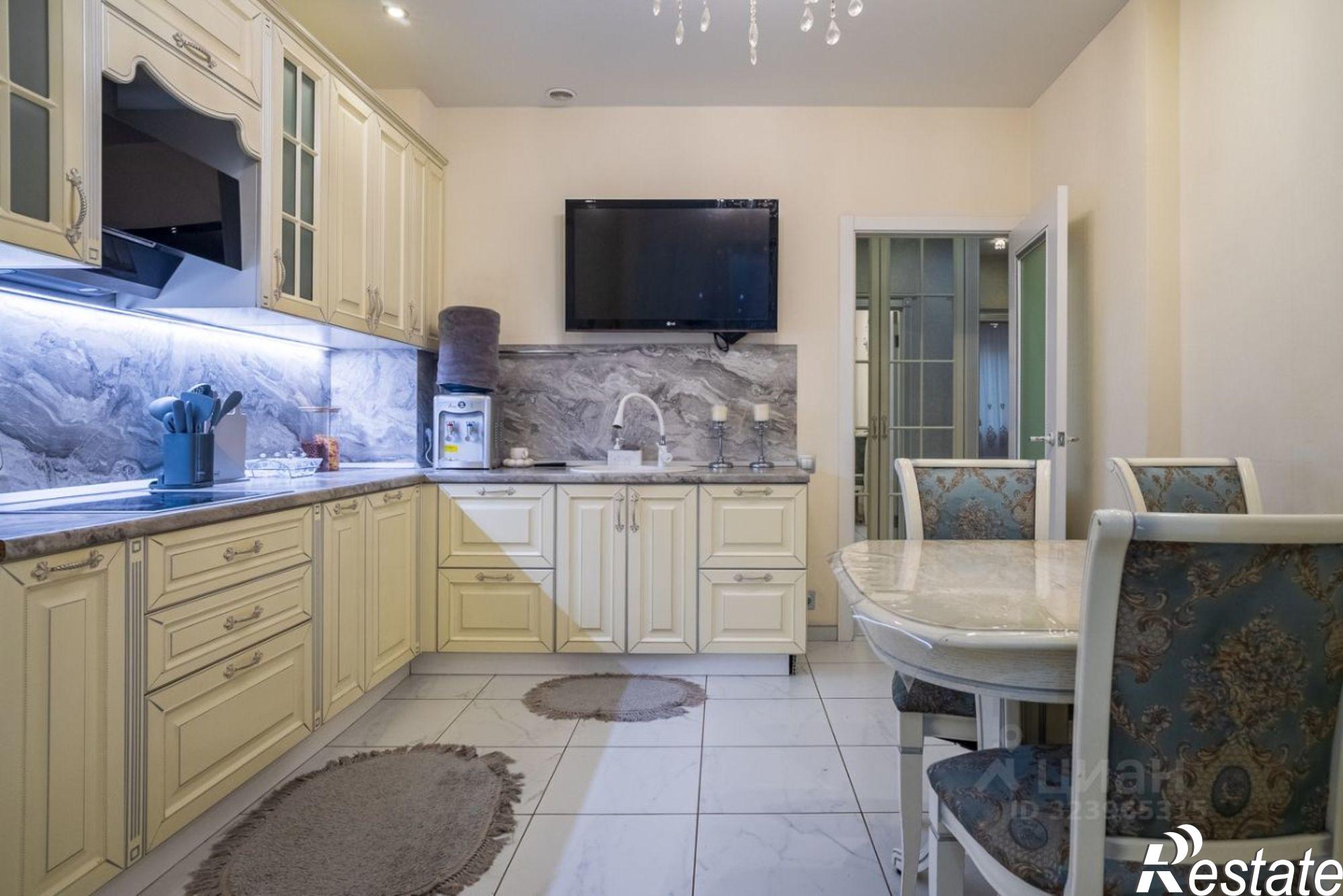 Купить квартиру за 8 000 000 рублей на 2-й Брагинский проезд, 7