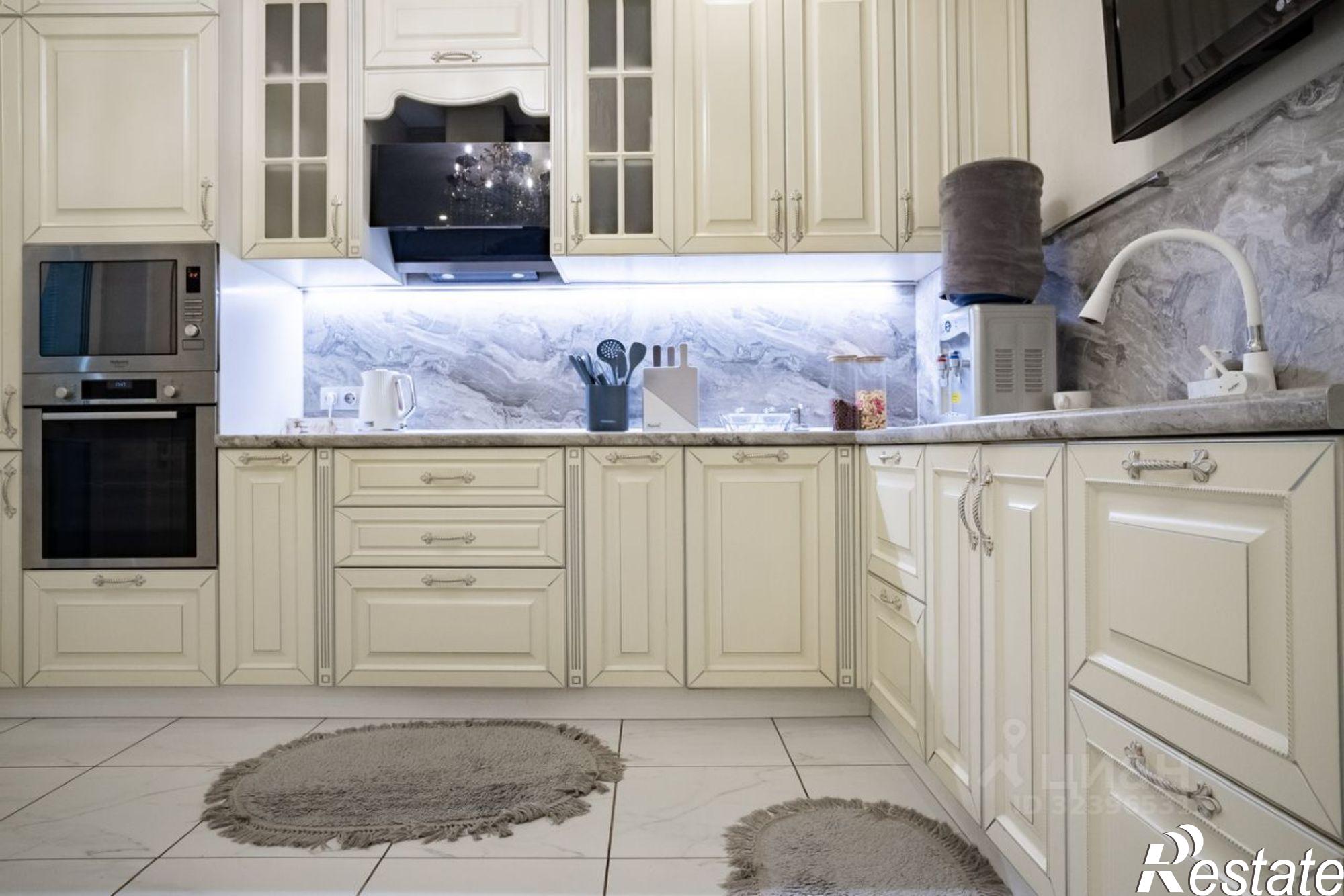 Купить квартиру за 8 000 000 рублей на 2-й Брагинский проезд, 7