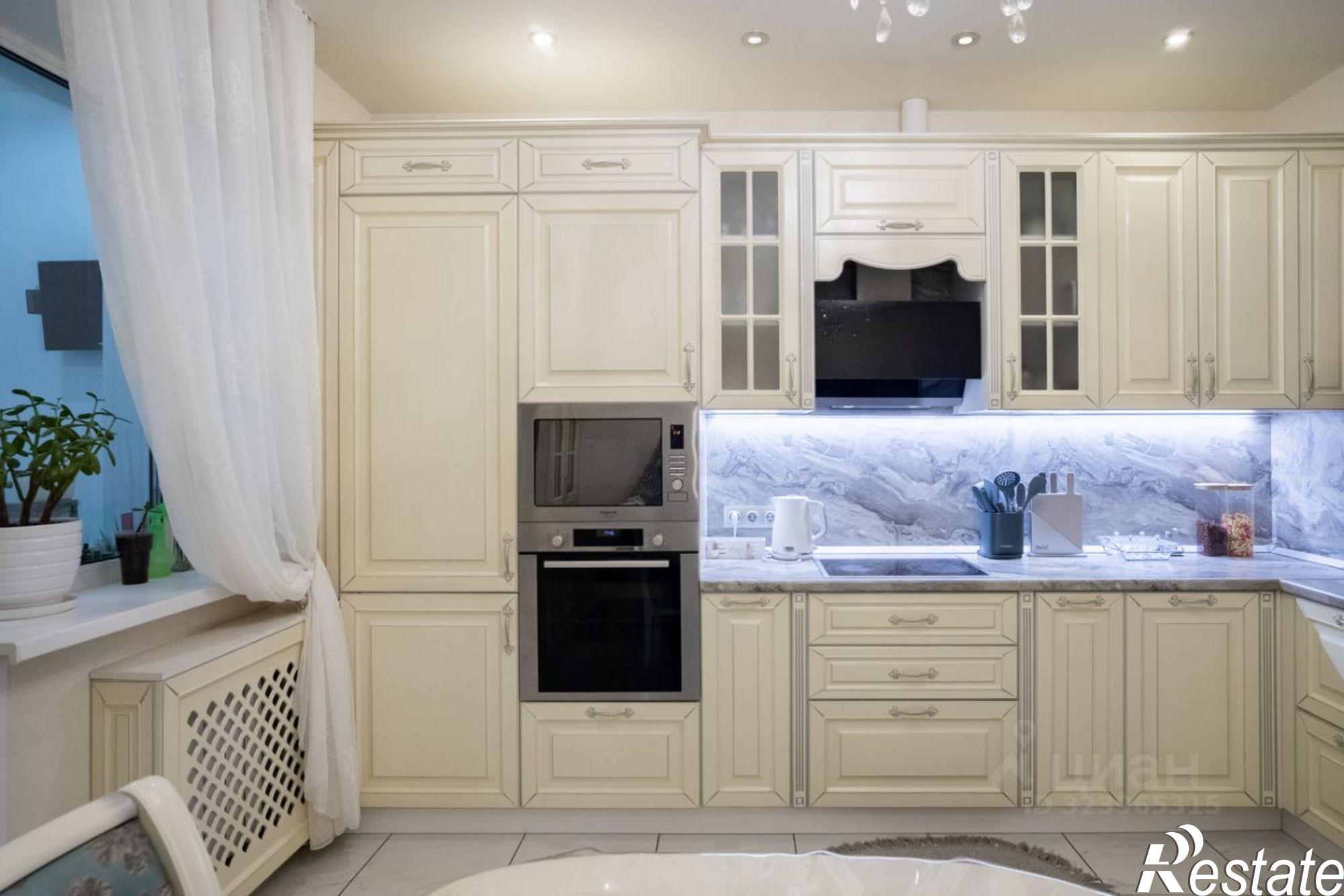 Купить квартиру за 8 000 000 рублей на 2-й Брагинский проезд, 7