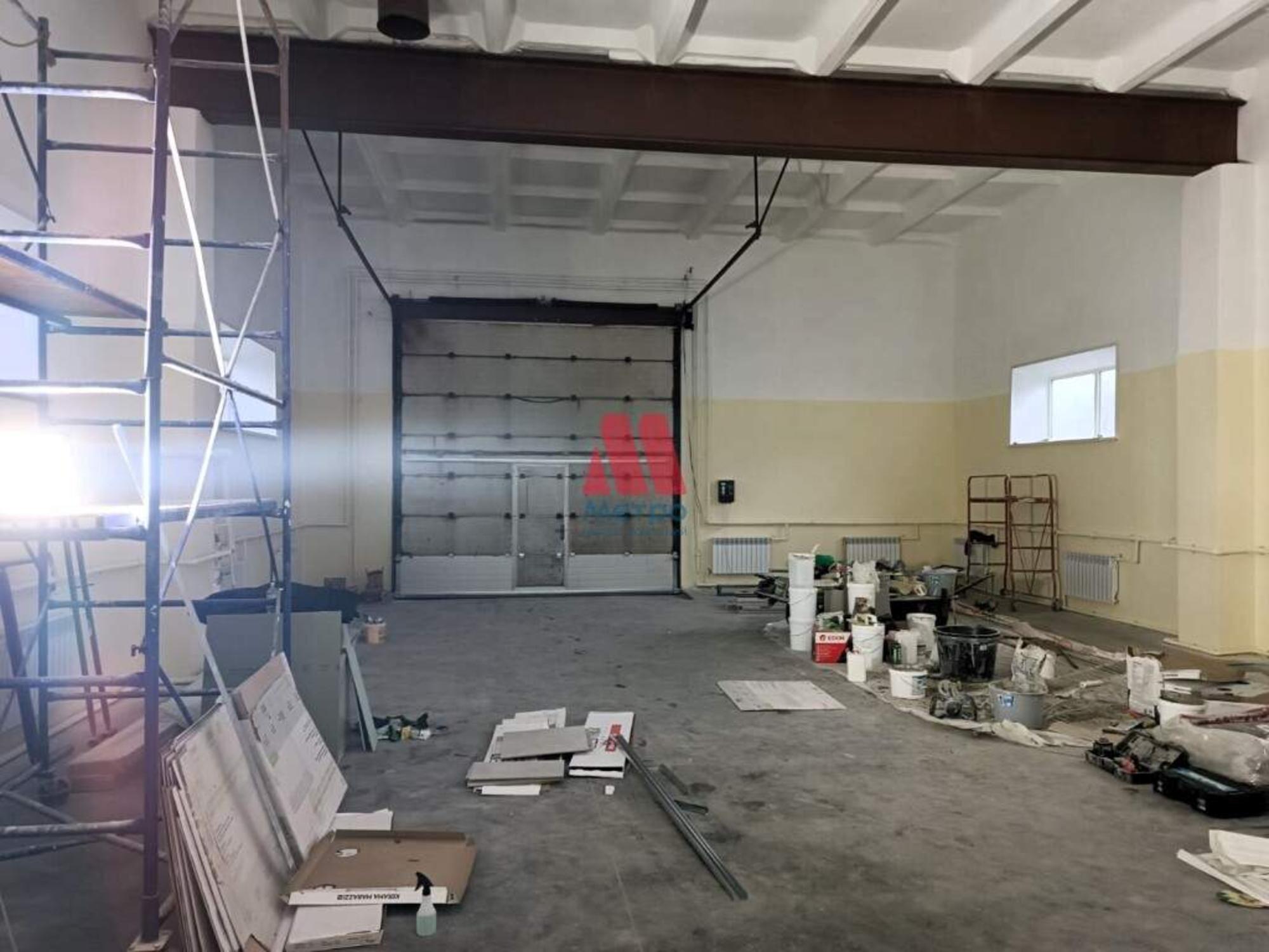 Сдать складское помещение за 120 000 рублей на Октября проспект, д.89