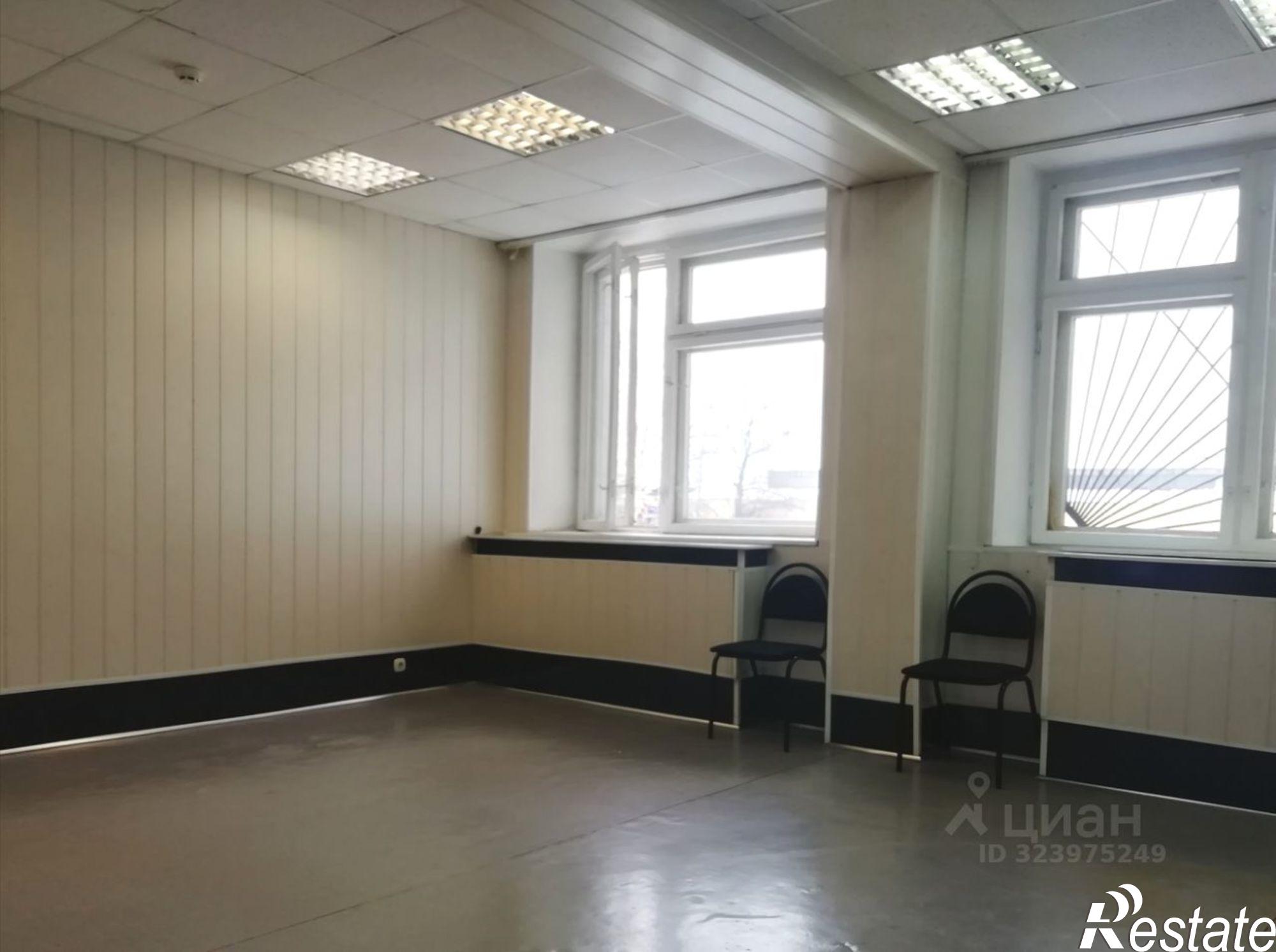 Купить помещение свободного назначения за 14 975 800 рублей на проспект Авиаторов, 151