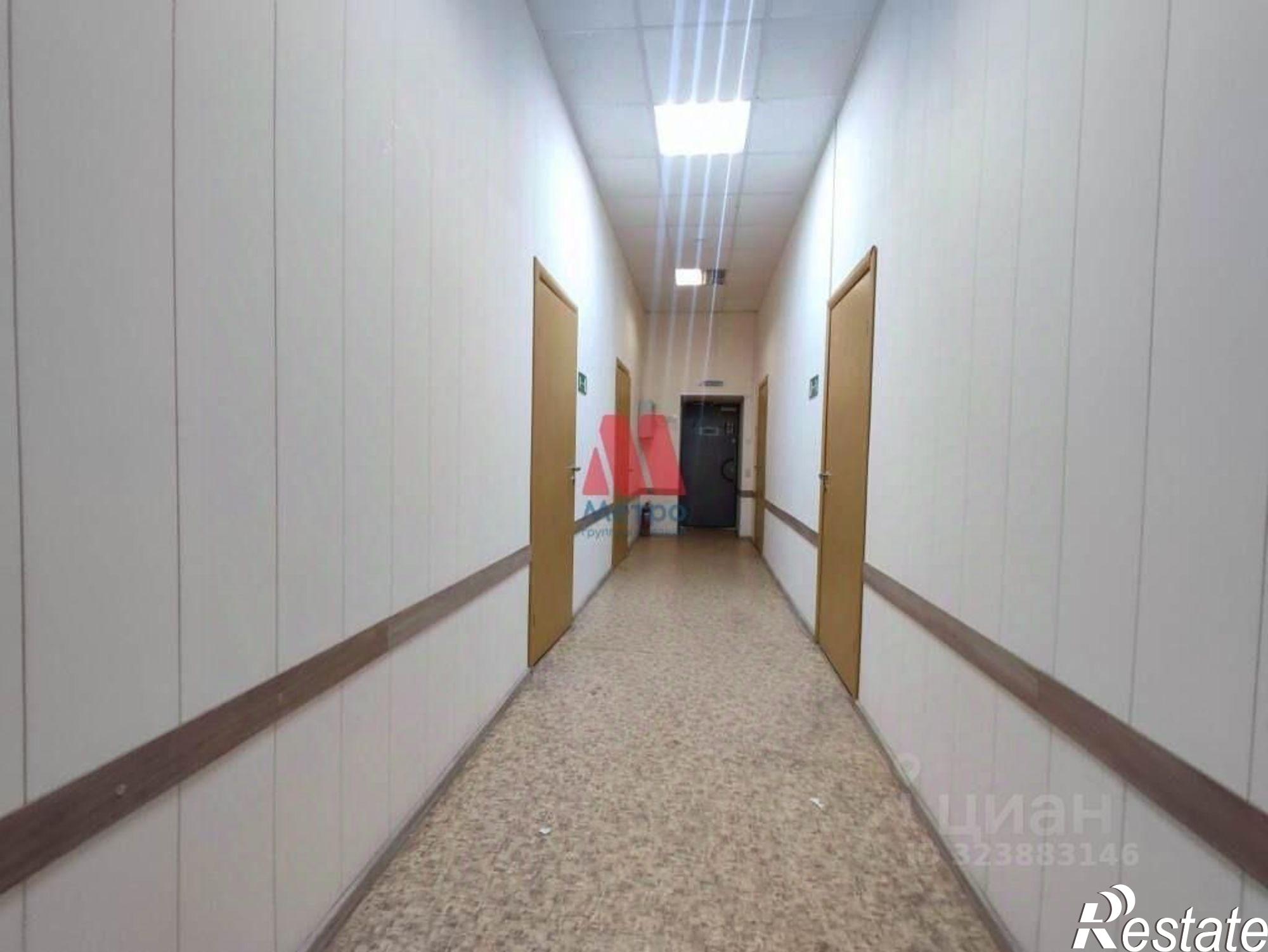 Сдать ОСЗ, отдельно стоящее здание за 400 027 рублей на ул Революционная, 30