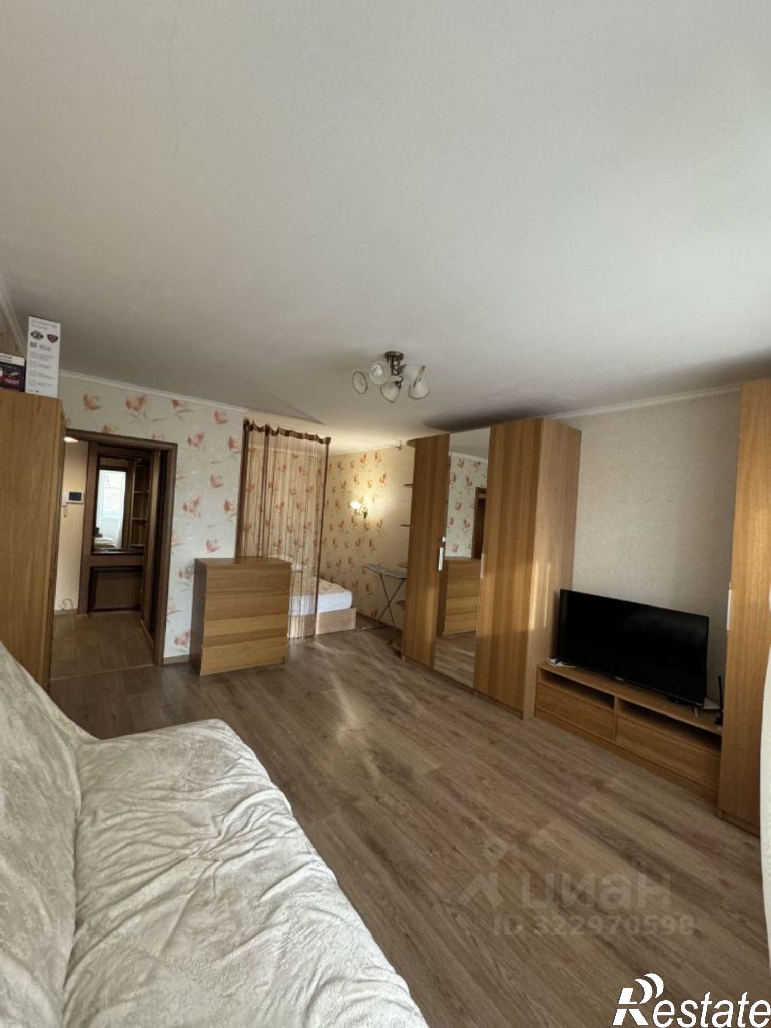 Сдать квартиру за 34 000 рублей на ул Володарского, 99