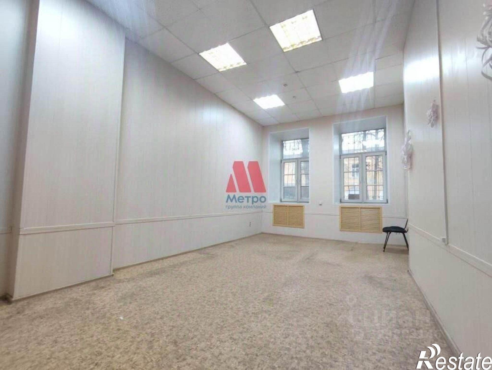 Сдать ОСЗ, отдельно стоящее здание за 400 027 рублей на ул Революционная, 30