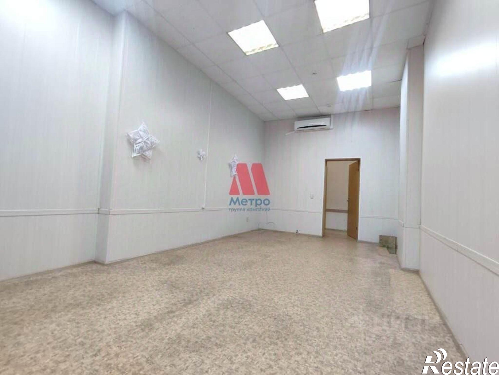 Сдать ОСЗ, отдельно стоящее здание за 400 027 рублей на ул Революционная, 30