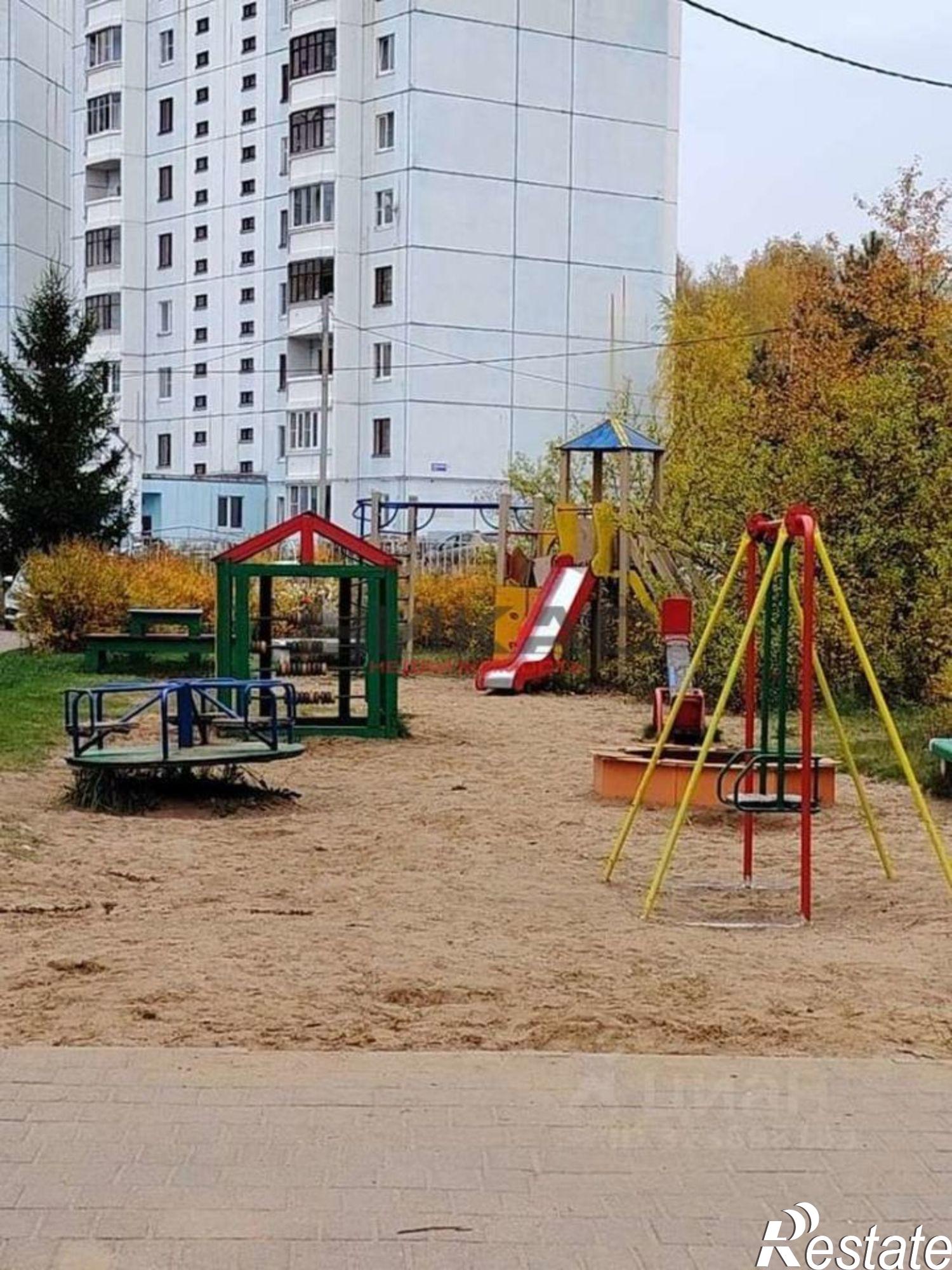 Сдать квартиру за 40 000 рублей на ул Ярославская, 144