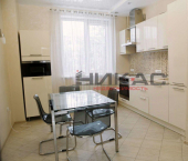 3-комн, 100кв м, этаж 2/5 проспект Ленина, 33