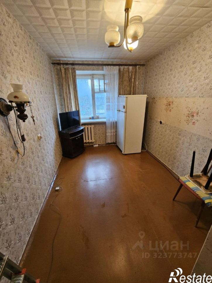 3-комн квартира улица Ньютона, 28А,  д. 28А