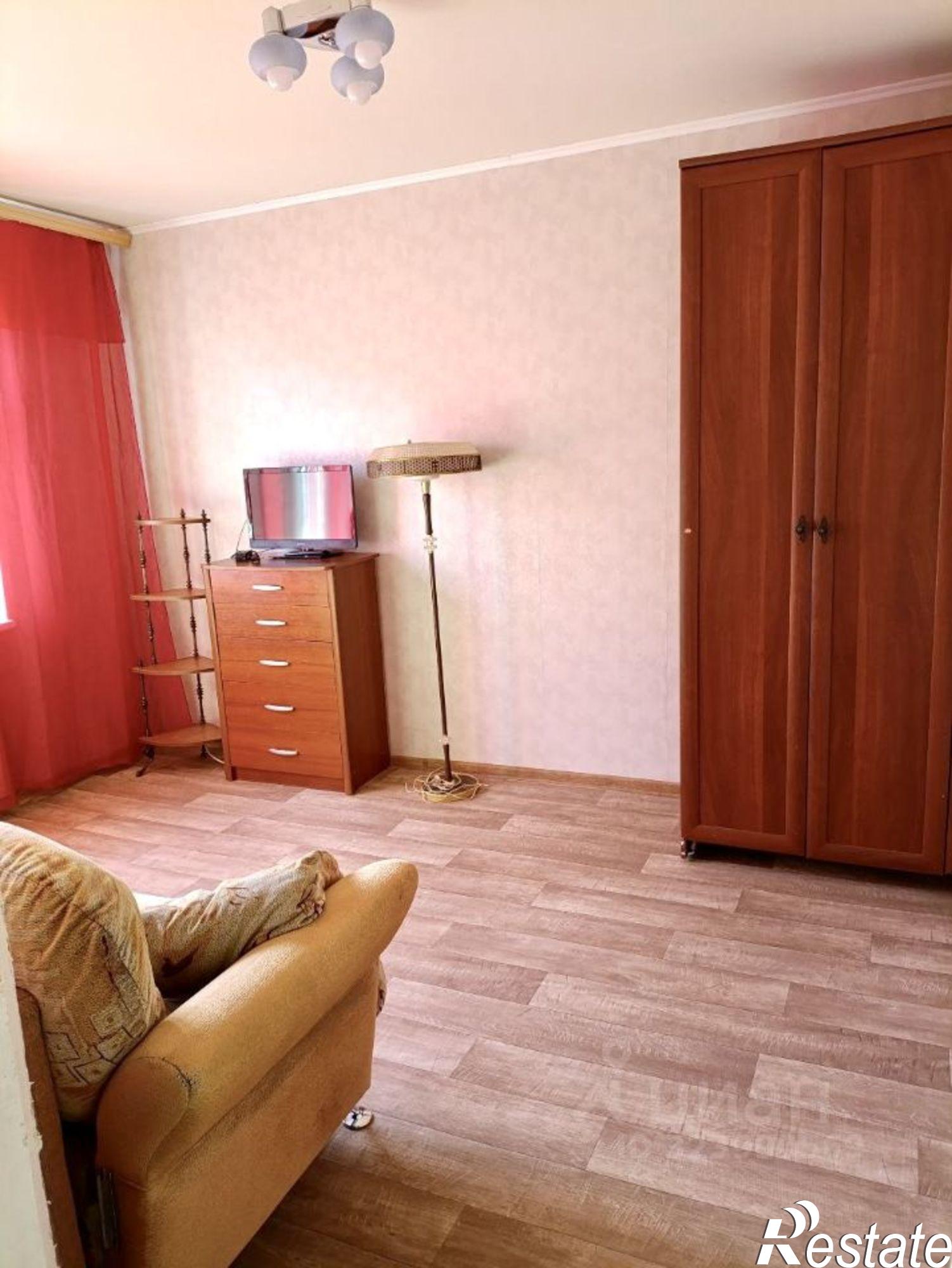 Сдать квартиру за 12 000 рублей на ул Саукова, 3