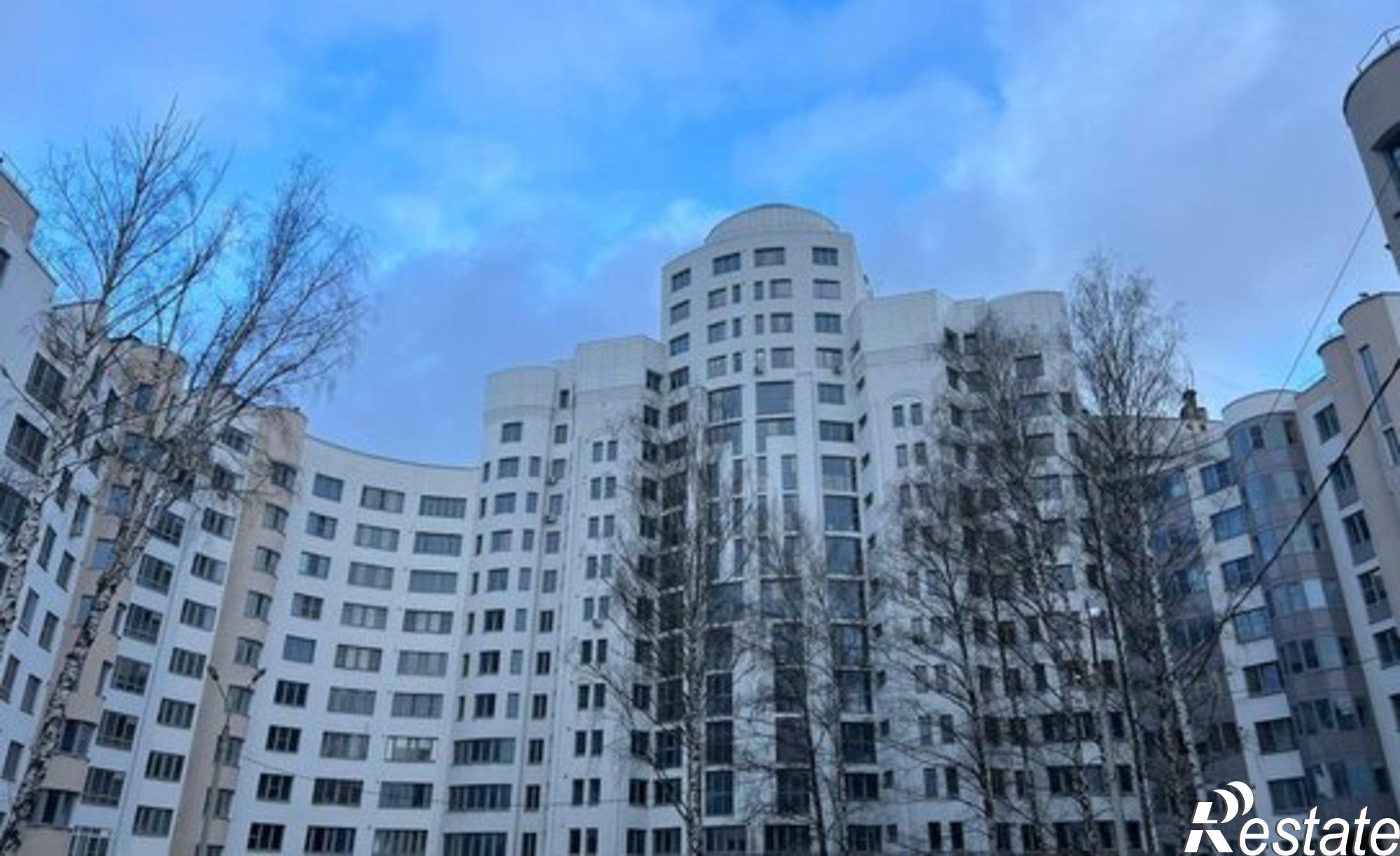 Купить квартиру за 7 800 000 рублей на Приозёрная улица, 5