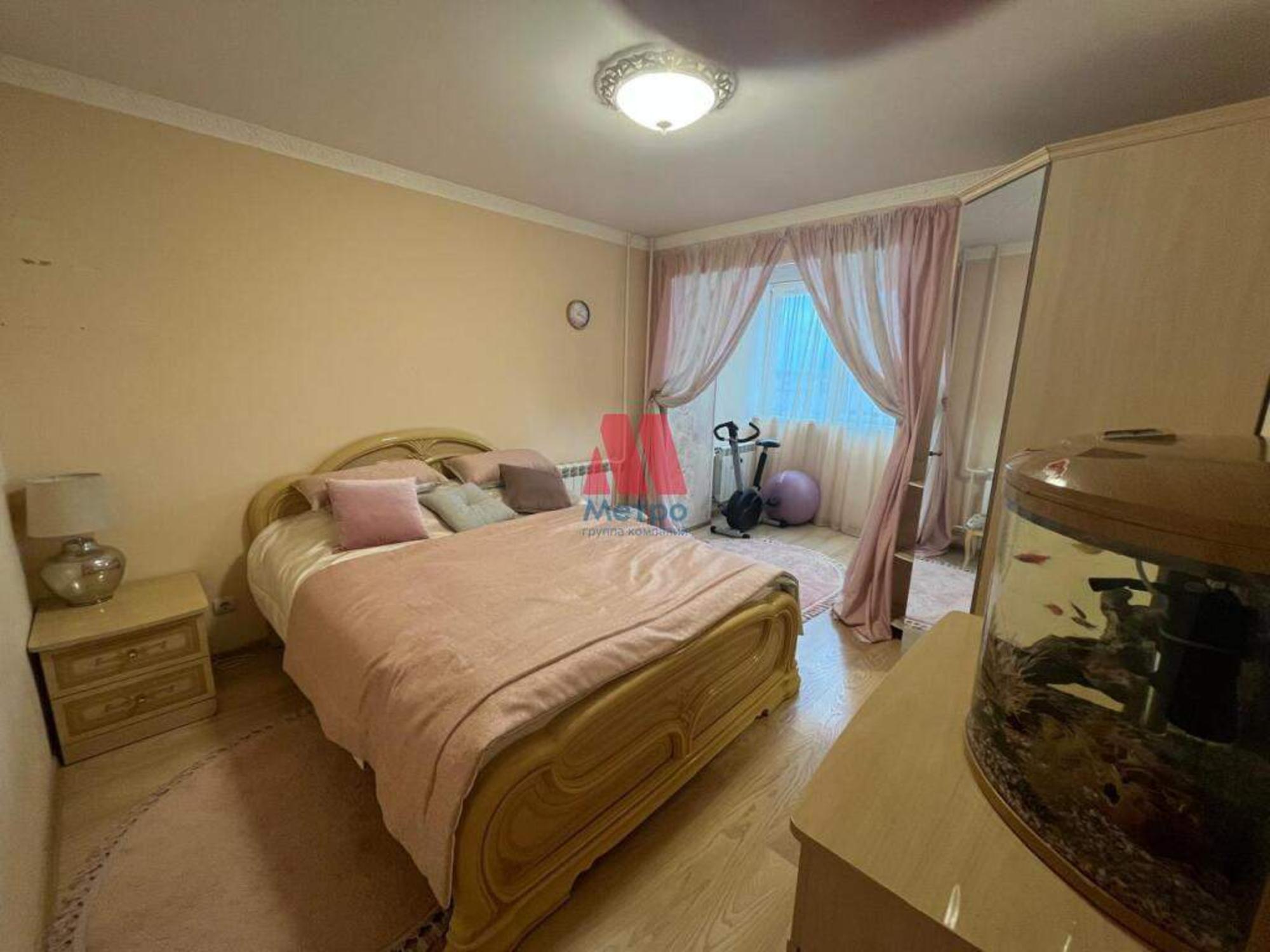 Купить квартиру за 10 490 000 рублей на Академика Колмогорова улица, д.15к2