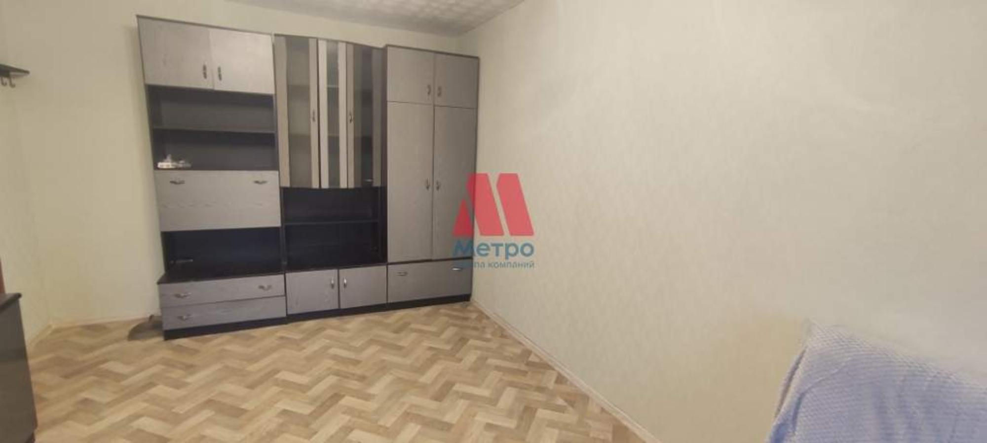 Сдать комнату за 10 000 рублей на Труфанова улица, д.36к2