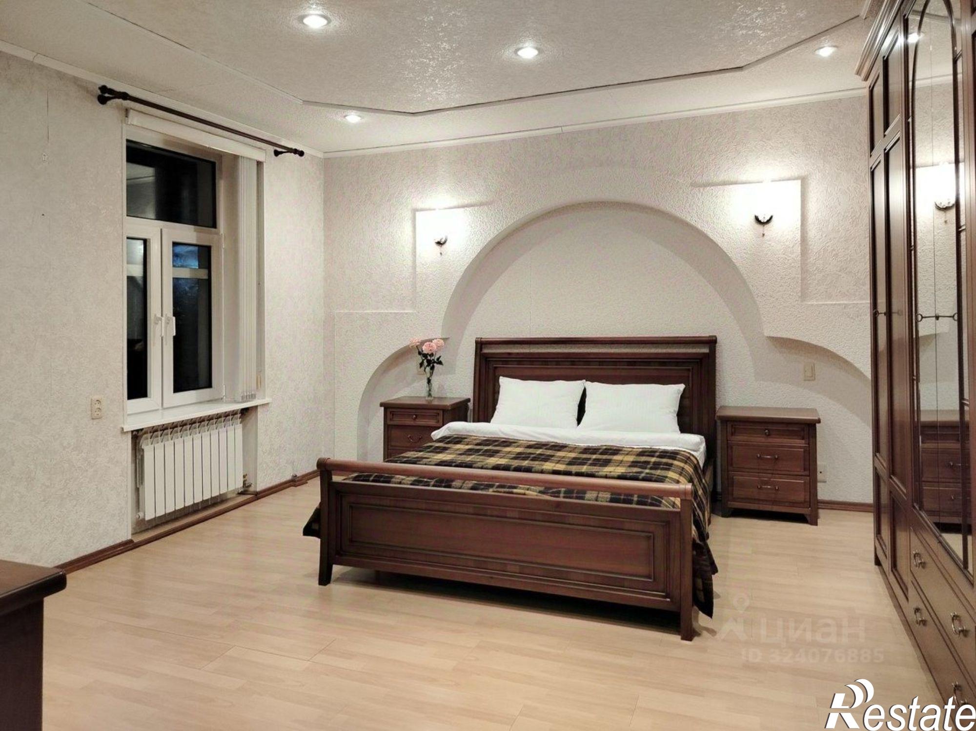 Купить квартиру за 10 000 000 рублей на Волжская наб, 41