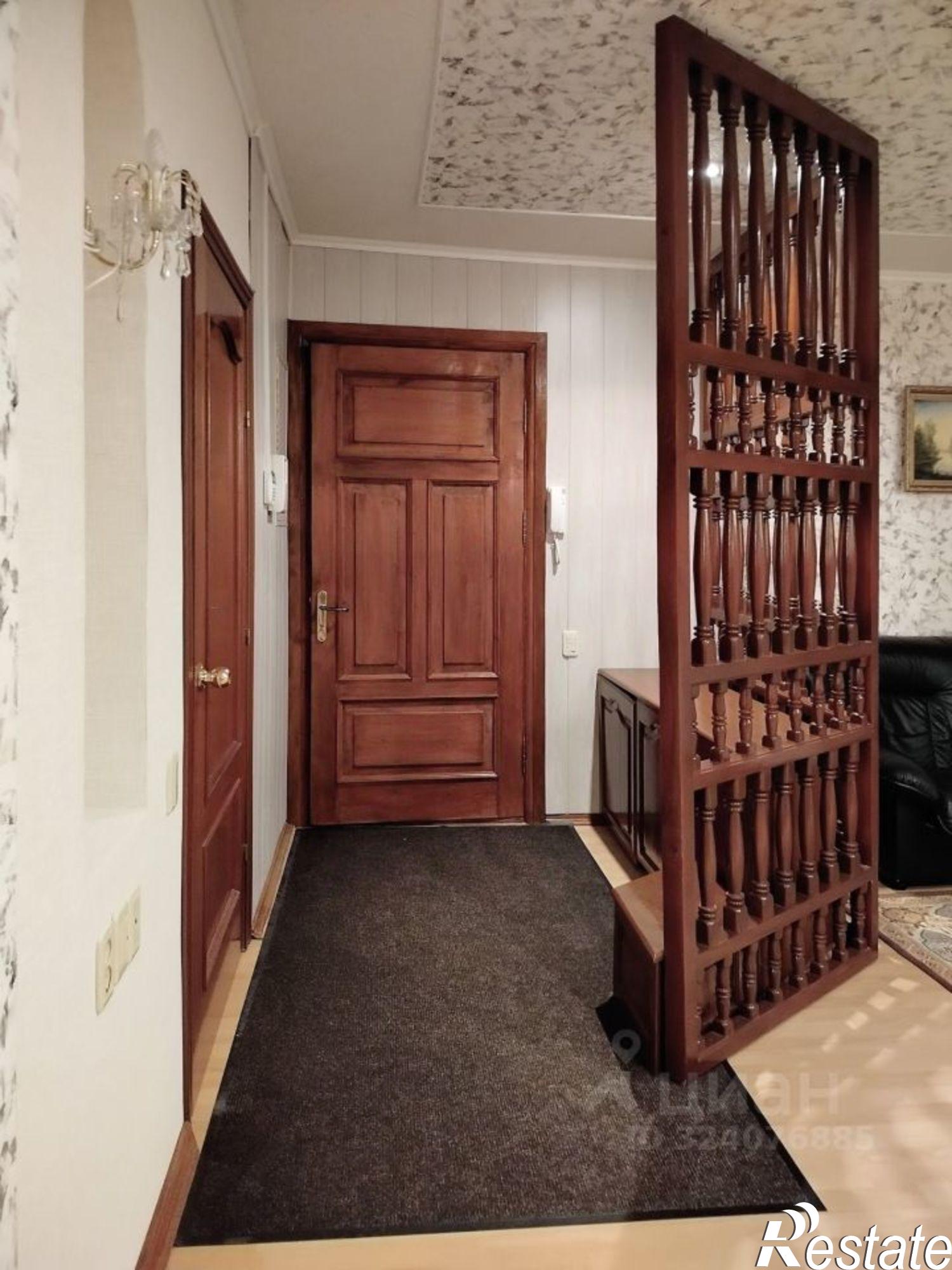 Купить квартиру за 10 000 000 рублей на Волжская наб, 41