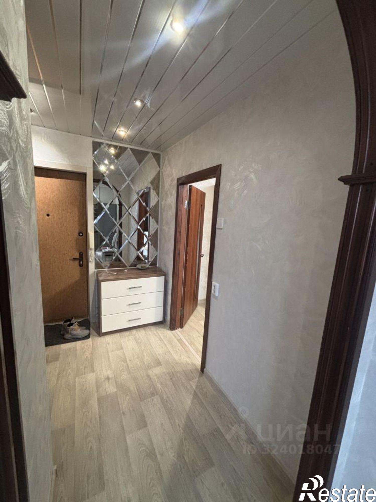 Сдать квартиру за 20 000 рублей на улица Космонавтов, 15