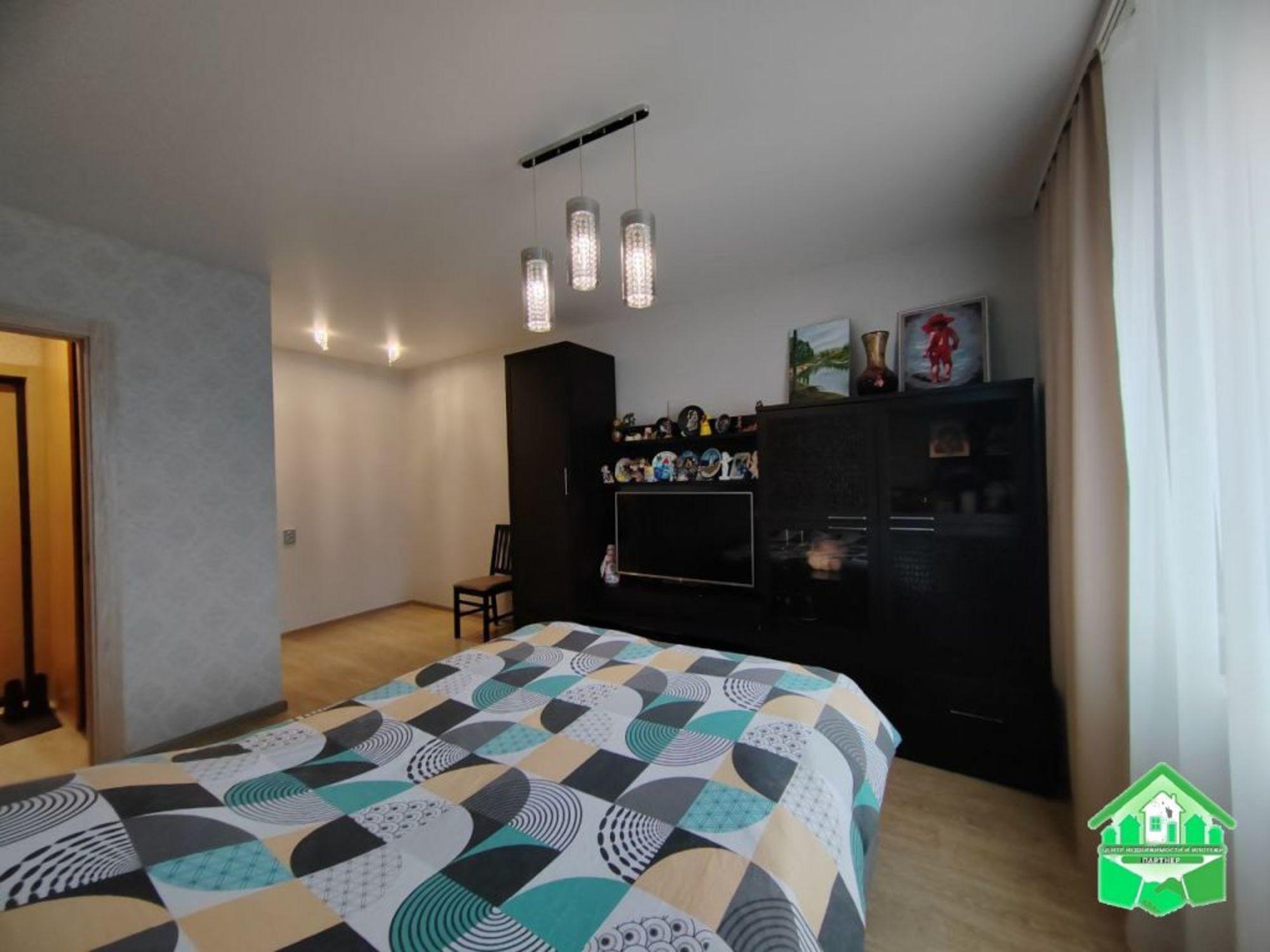 Купить квартиру за 3 950 000 рублей на Панина ул, 10