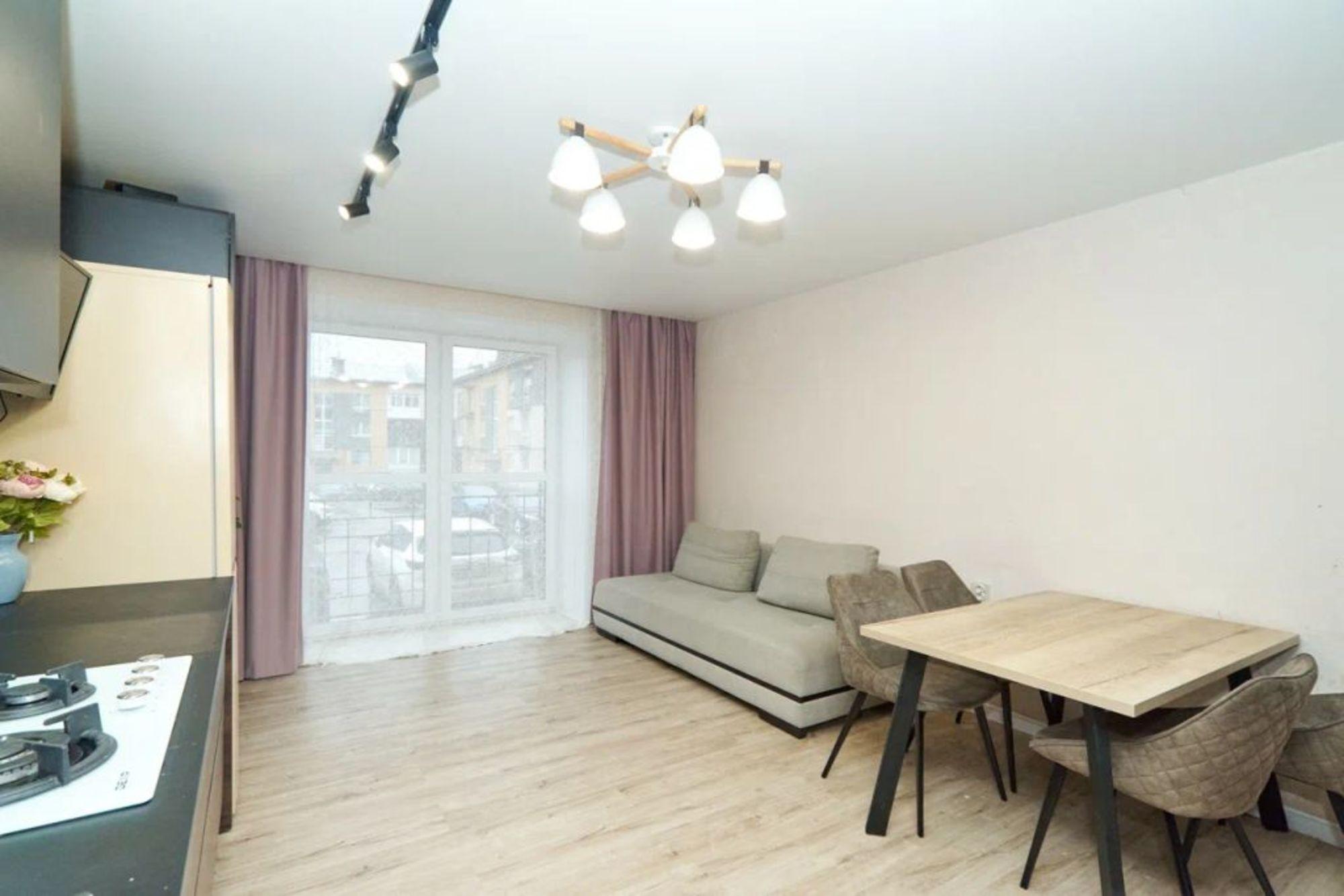 Купить квартиру за 9 800 000 рублей на Авиаторов пр-кт, 11