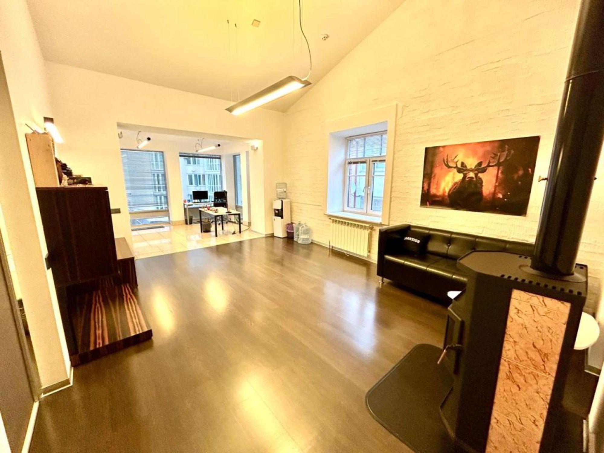 Сдать офис, помещение под офис за 97 500 рублей на Флотская ул, 18