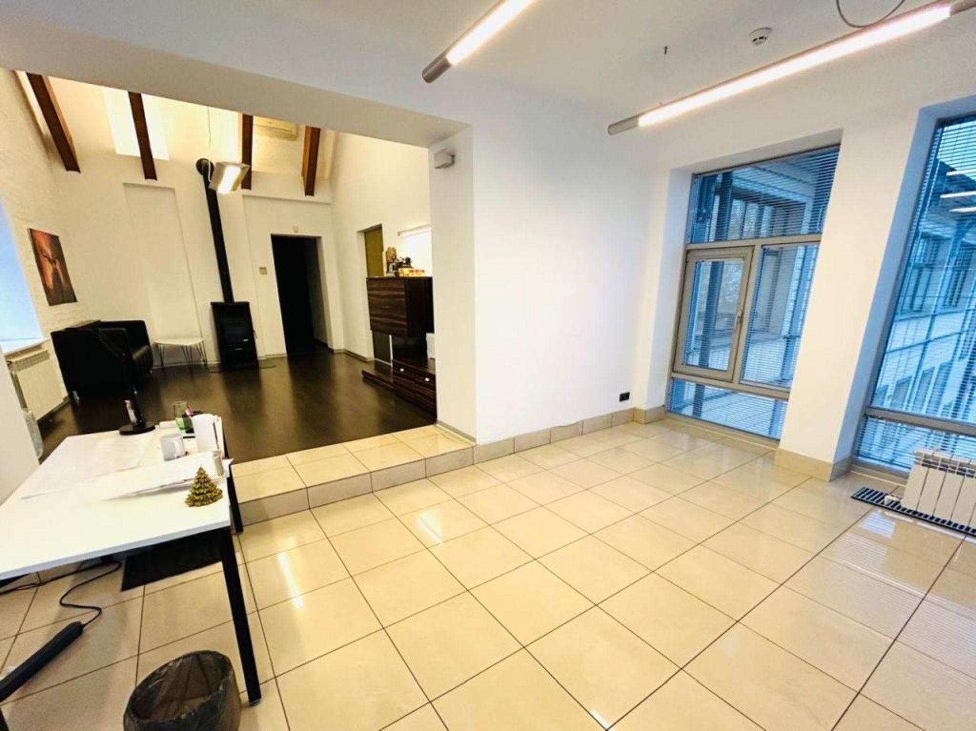 Сдать офис, помещение под офис за 97 500 рублей на Флотская ул, 18