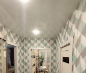 1-комн, 30кв м, этаж 8/19 ул Короленко, 3 2