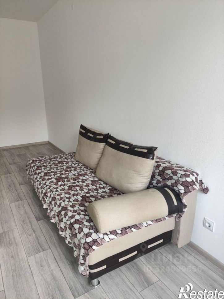 1-комн квартира улица Александра Додонова, 8к5