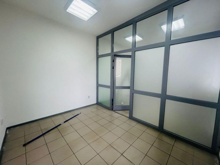 Офис Октября пр-кт, 40В