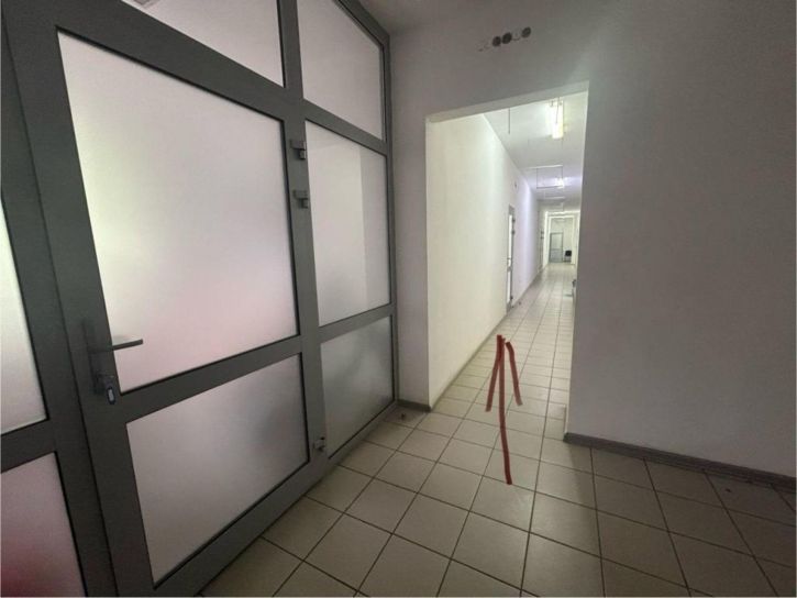 Офис Октября пр-кт, 40В