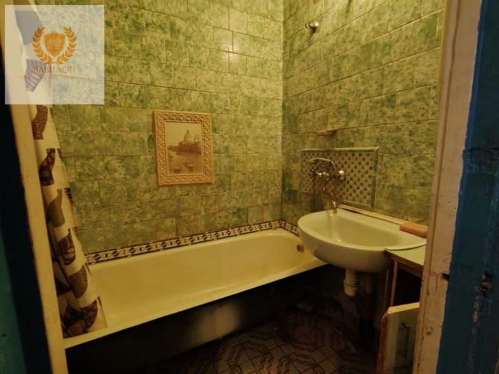 2-комн квартира Папанина ул, 10