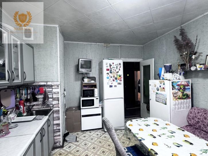 3-комн квартира Дзержинского пр-кт, 6