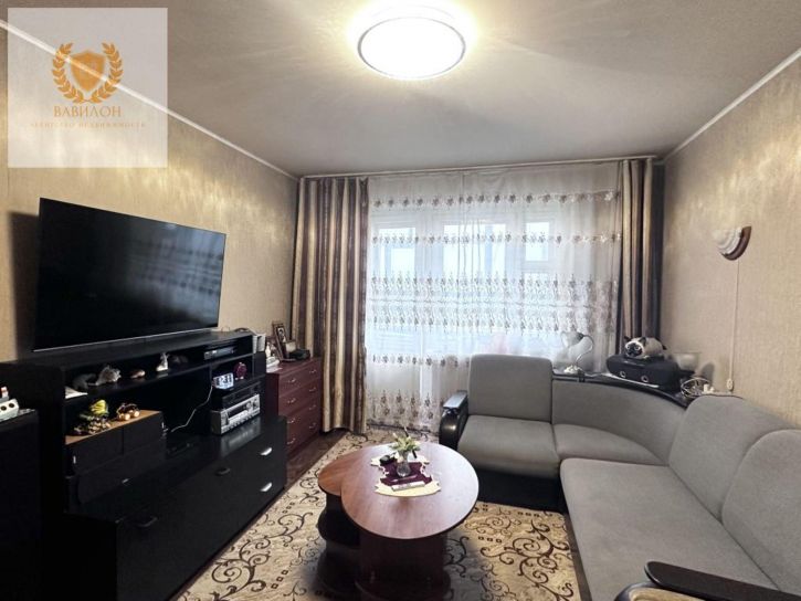 3-комн квартира Дзержинского пр-кт, 6